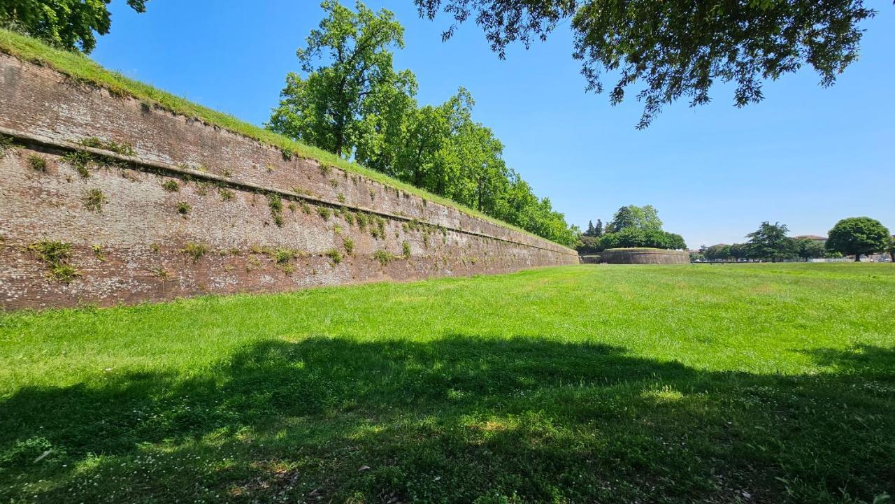 Lucca Walls Dream - Air Cond - Wi-Fi - Panoramic In Front Of The Historical Walls - Exterior foto