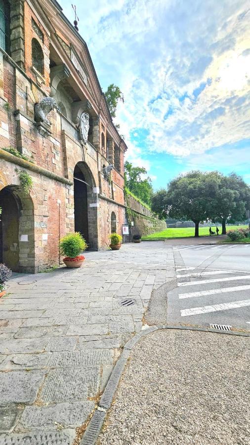 Lucca Walls Dream - Air Cond - Wi-Fi - Panoramic In Front Of The Historical Walls - Exterior foto